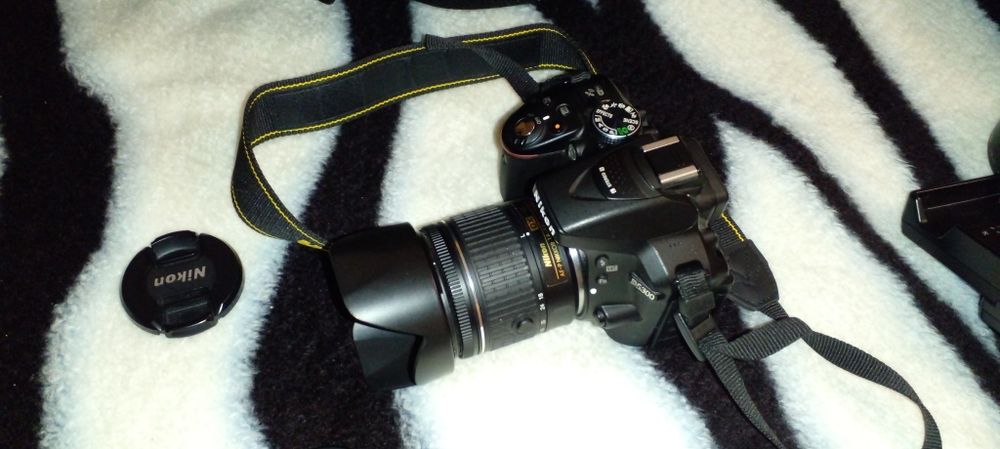 Зеркальный фотоаппарат