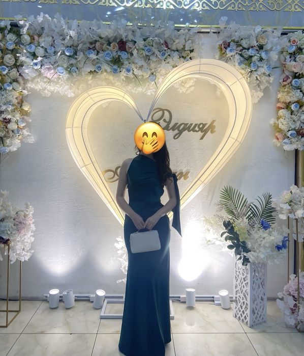 Вечернее платье, коктейльное платье