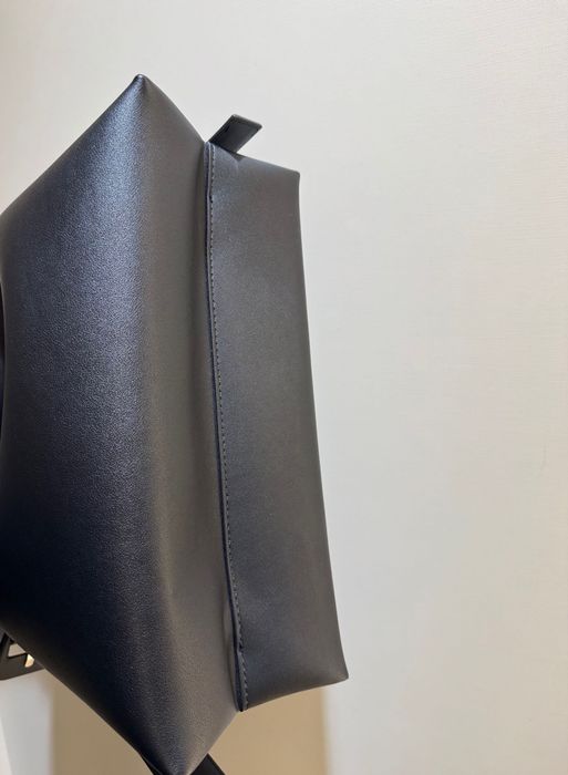 Чанта от кожа Mango