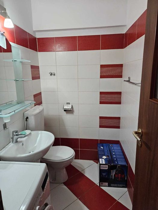 inchiriez apartament
