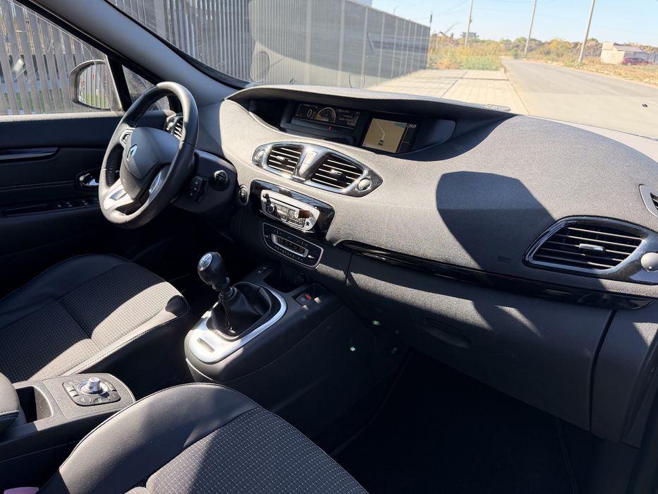 Renault scenic III bose edition tva deductibil