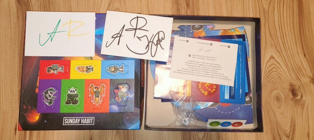 Настолна игра галактическа гоненица на sunday habit