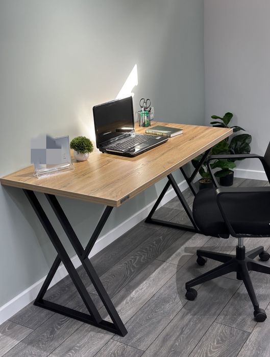 Стол в стиле лофт