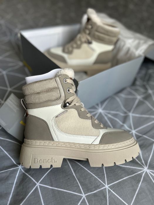 Дамски зимни боти Bench