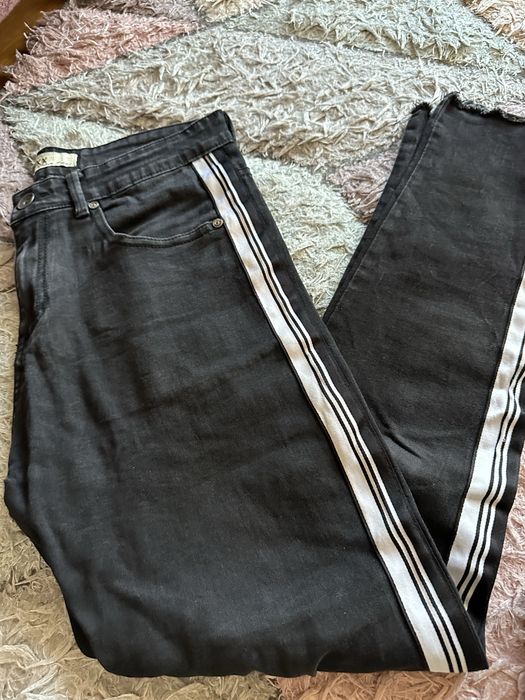 Мъжки дънкита