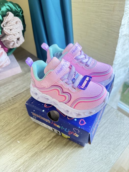 Детски обувки Skechers 22 номер