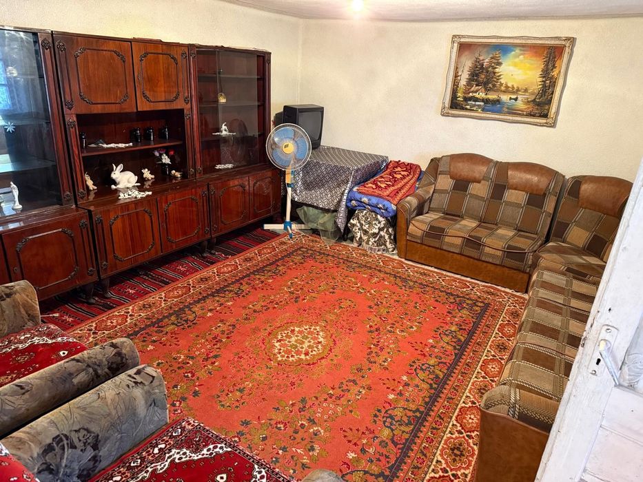 Vand Casa sat Greci comuna Osica de Sus