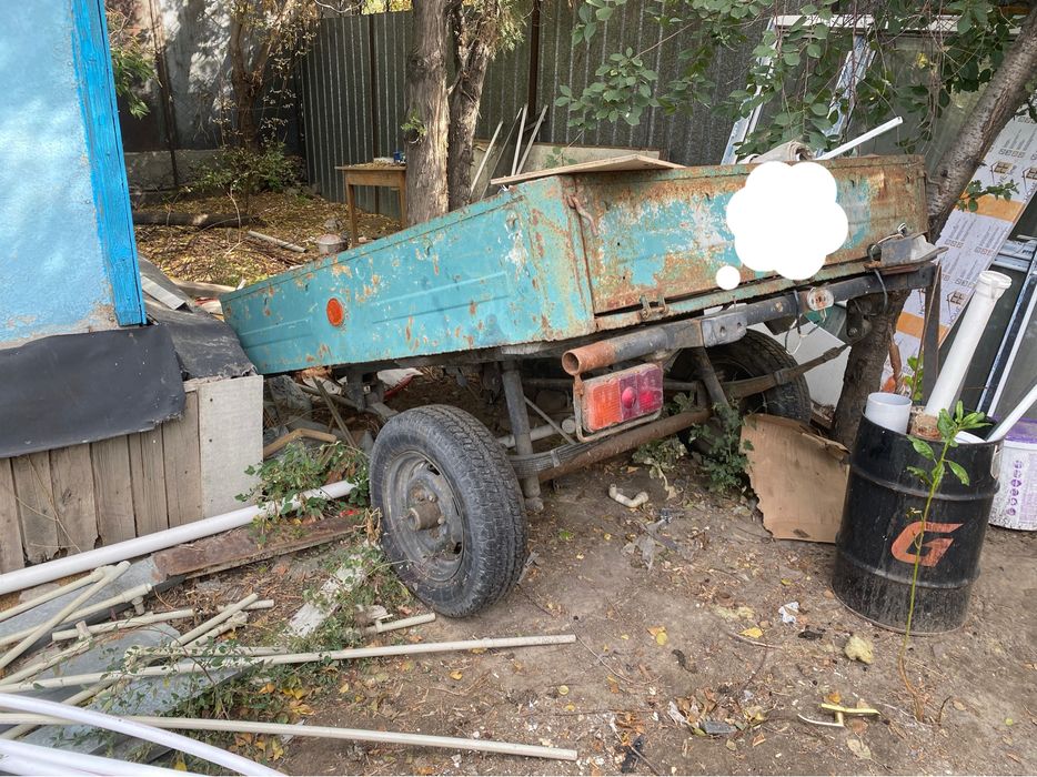 Продам прицеп 1тонна