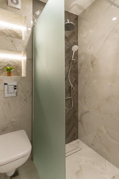 Дава се под наем Двустаен апартамент в Пловдив, Остромила - 65 кв.м за 500 € - Снимка #7