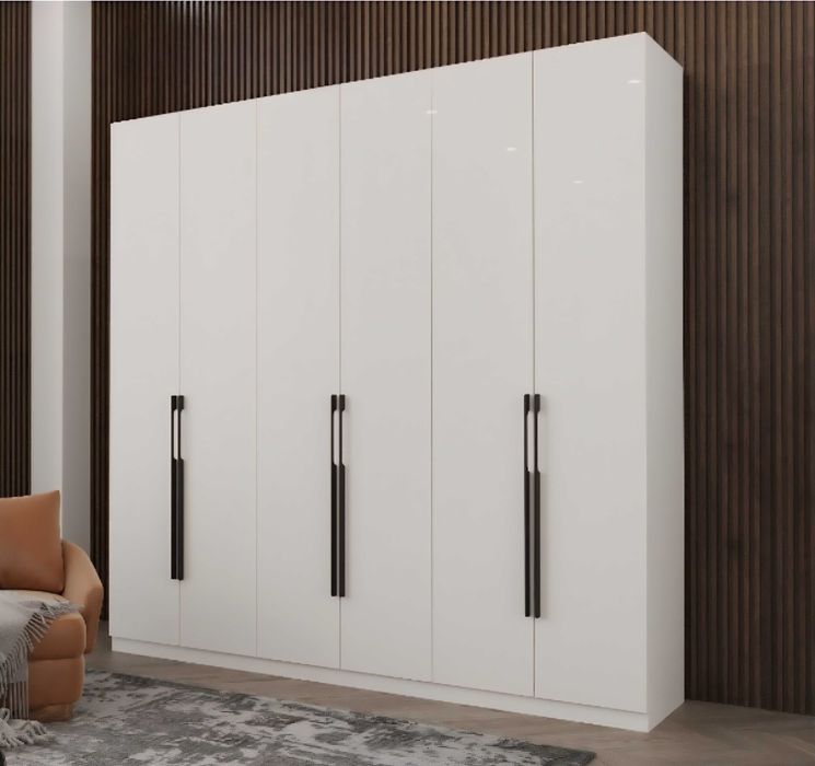 Новый шкаф. Мебель со склада!