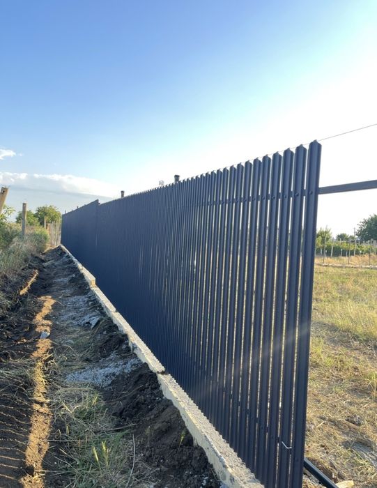 Executam garduri la comanda clientului