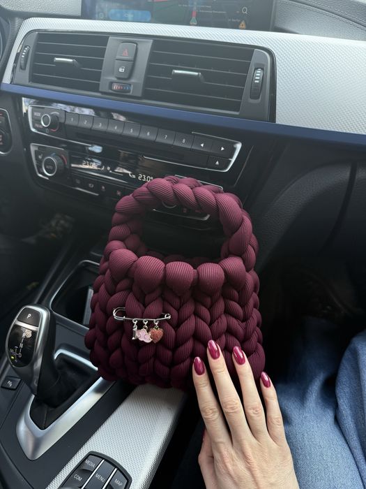 Ръчно плетена чанта - различни цветове