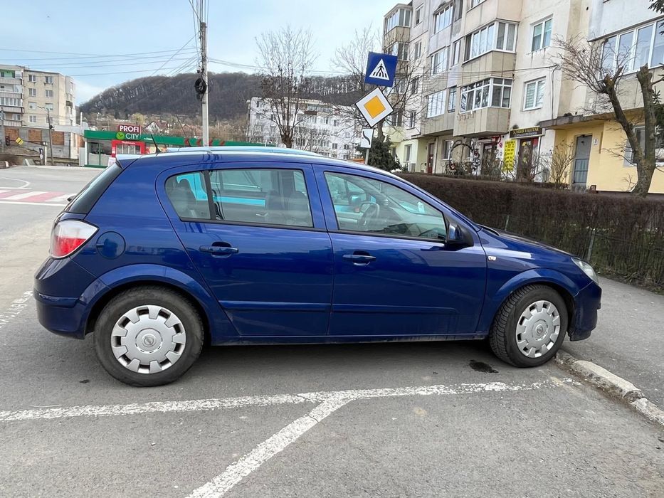 Vând Opel Astra H