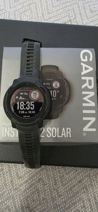Suunto vertical Garmin instinct 2 solar