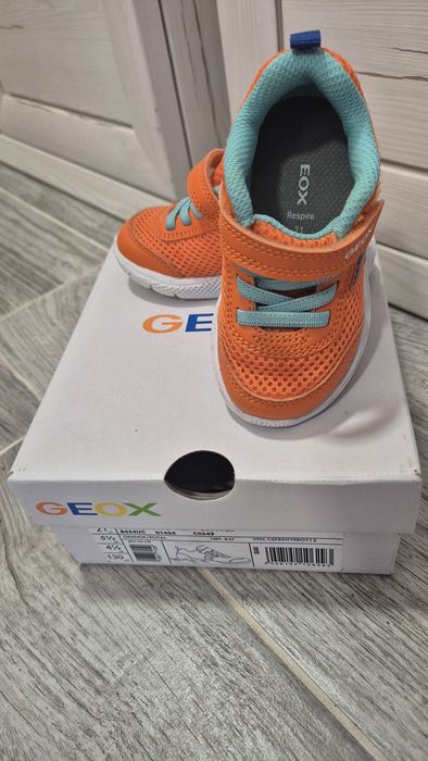 Детски маратонки  Adidas и Geox
