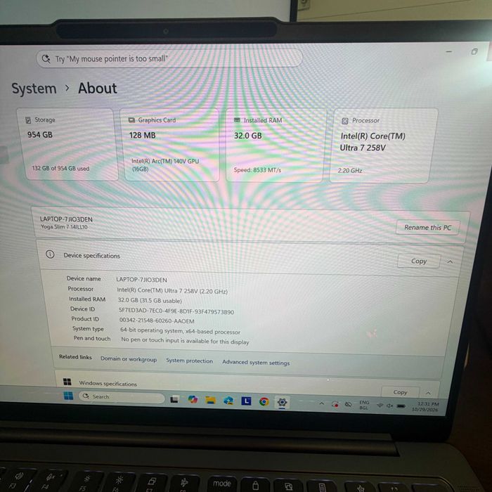 Лаптоп Lenovo Yoga Slim 7 Aura Edition 14ILL10