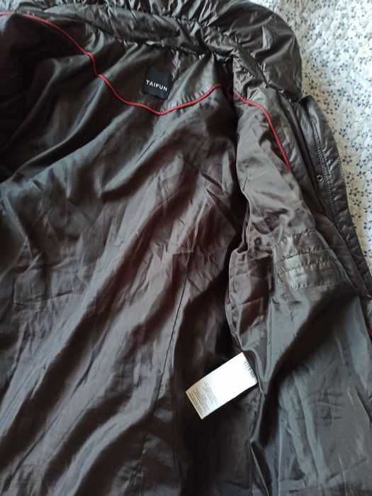 Дамски зимни и пролетни якета