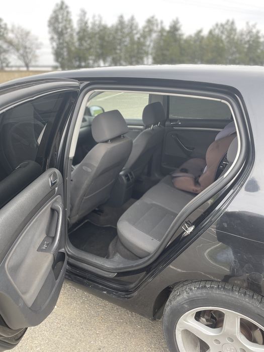 Volkswagen Golf V 1.9 TDI pentru dezmembrari