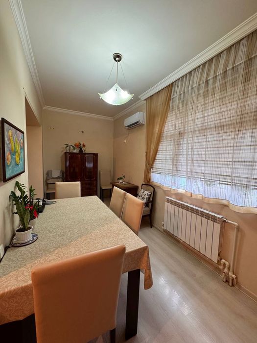 Беруни метро Анкология 3 хонали банковский дом