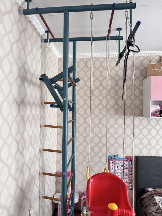 Продается шведская стенка