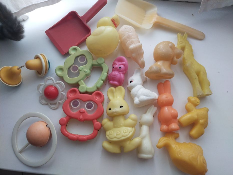 Продам советские игрушки разные