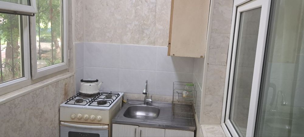 ЧИЛАНЗАР 11 кв 1 ХОНА 2 Хона Килинган 1 етажда Уртача Ремонт Срочноо