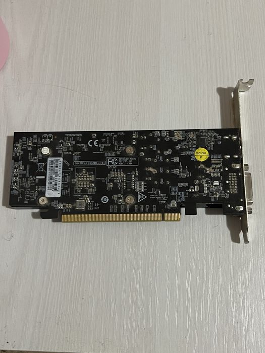 Placa video Rx550