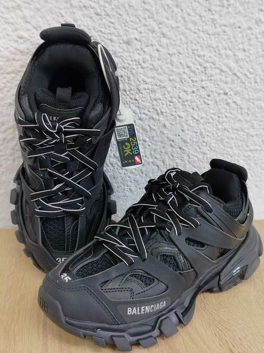 Adidasi Balenciaga Track negri marimea 45