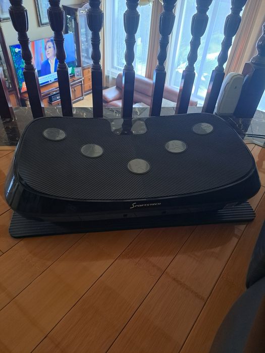 Вибрационна платформа за спортуване и фитнес