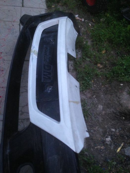 Продам бампер на лада ларгус