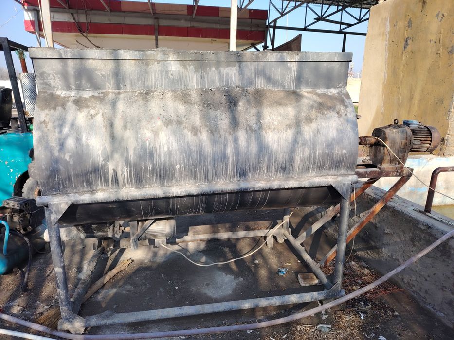 Palestra blok stanok sotiladi