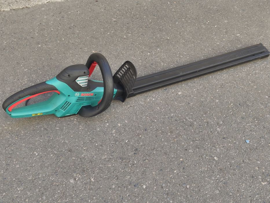 Храсторез Bosch AHS 70-34 700W