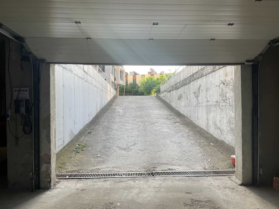 Дава се под наем Гараж / Паркомясто в София, Полигона - 30 кв.м за 30.6 € - Снимка #2