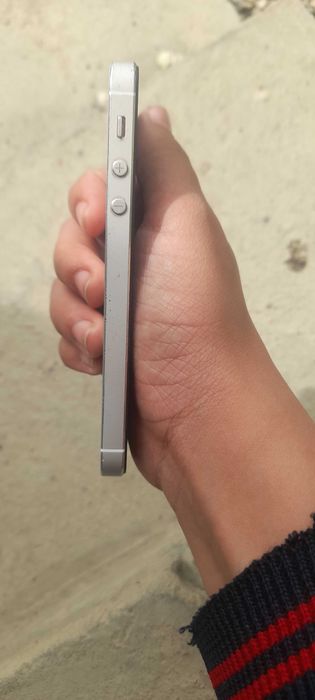 Iphone 5 se sotiladi