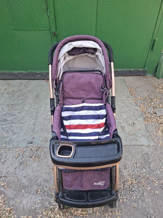 Детская коляска большая