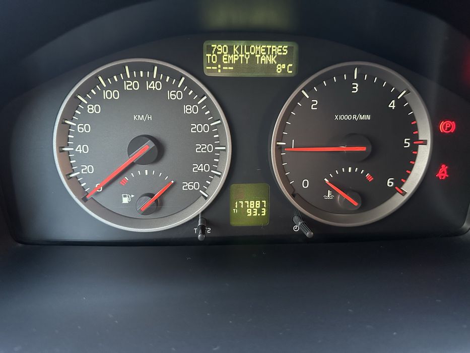 Se vinde Volvo c30