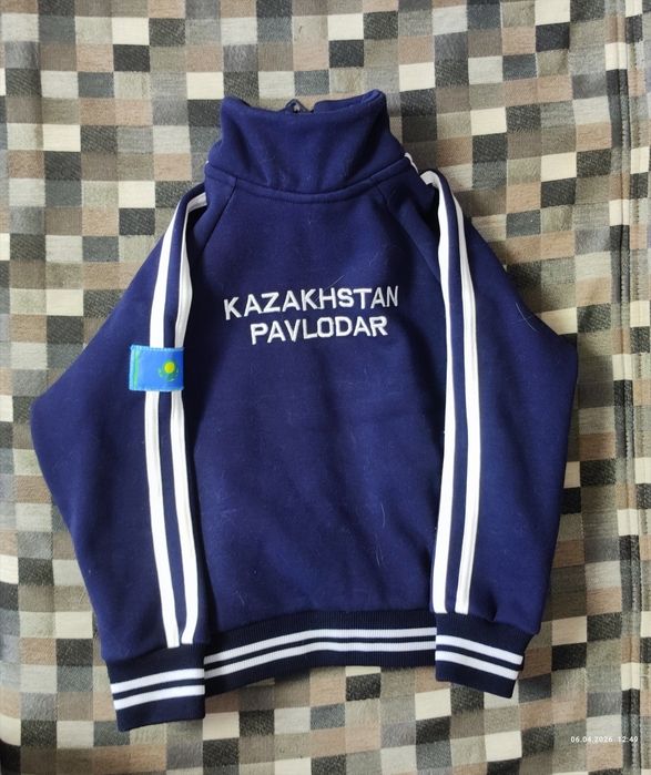 Детский спортивный костюм