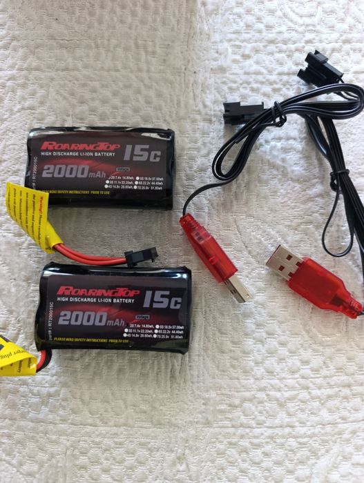 Батерии RoaringTop 2000 mAh 15C (2 бр.) + USB зарядно