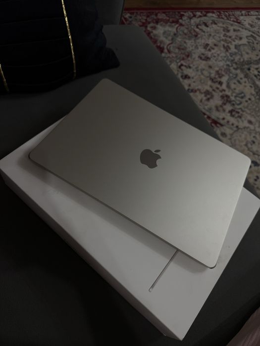 MacBook Air 15 2024 года