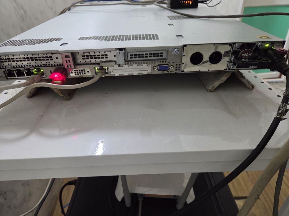 Сервер Asus RS300-E7/PS4