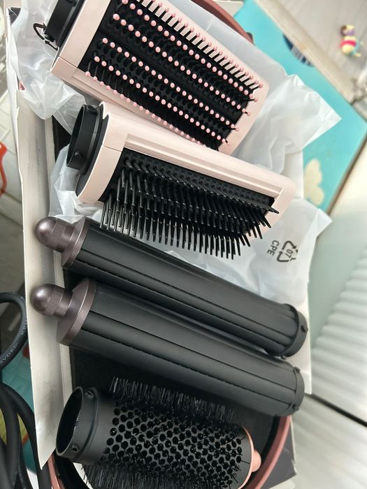 Dyson универсал,