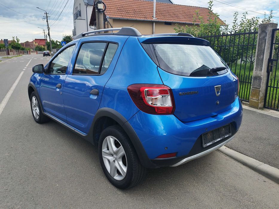 DACIA Sandero Stepway 2015 — imagine 3