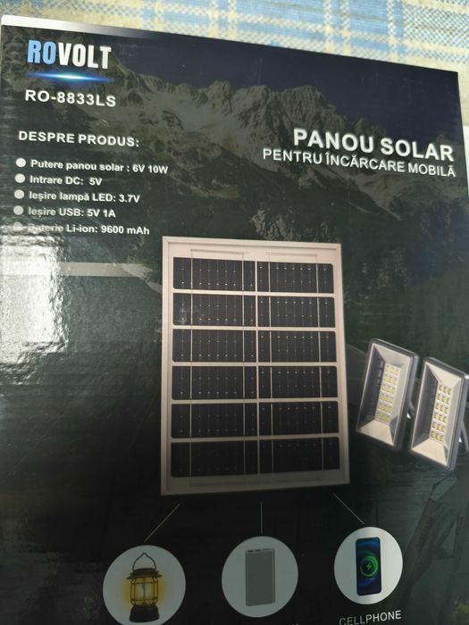 Panou solar cu 2 proiectoare si incarcare mobila