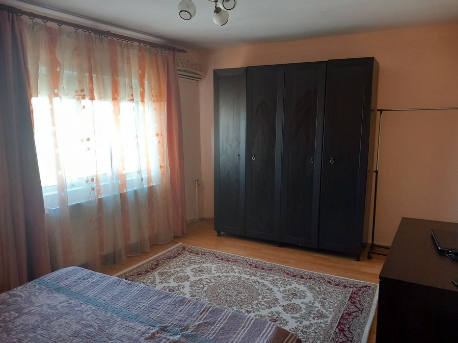 Vand ap. 2 camere, decomandat, zona Calea Aradului, centrala proprie, 51 m2