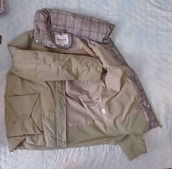 Куртка весенняя женская