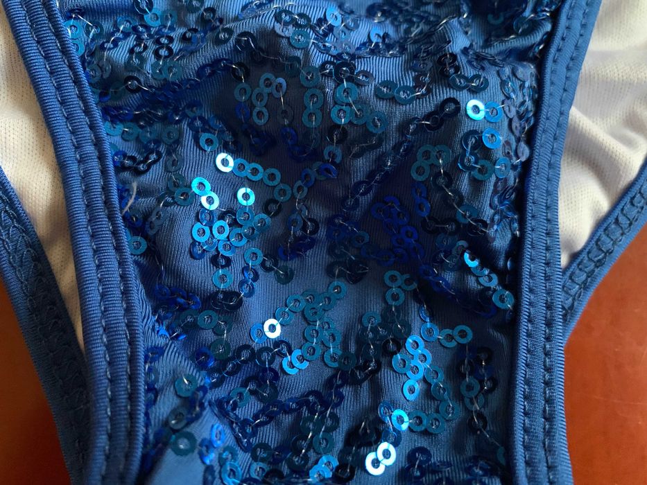 Луксозен бански с паети и камъни.