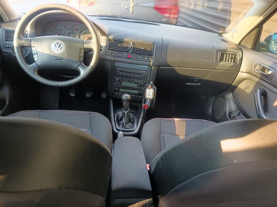 VOLKSWAGEN Golf 2002 — imagine 5