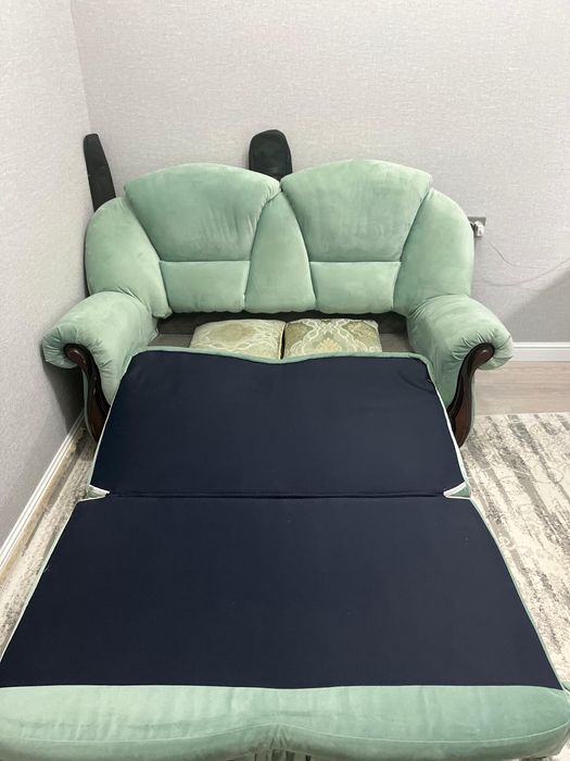 СРОЧНО продам! Диван