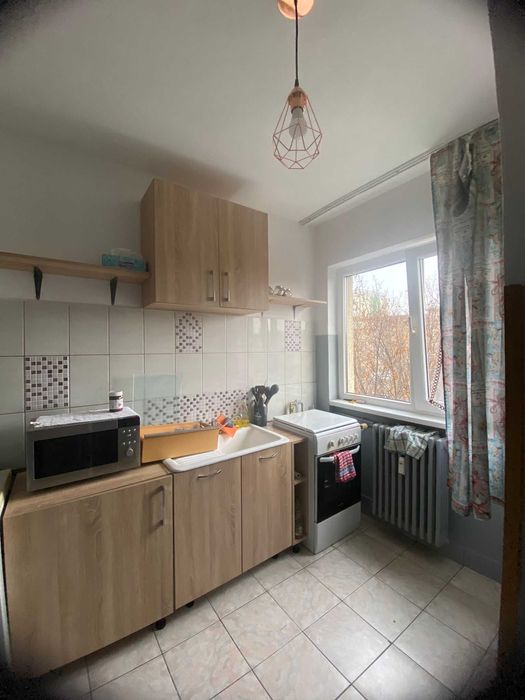 Inchiriez apartament 2 camere spatios decomandat Podgoria str Traian Mosoiu mal Mures