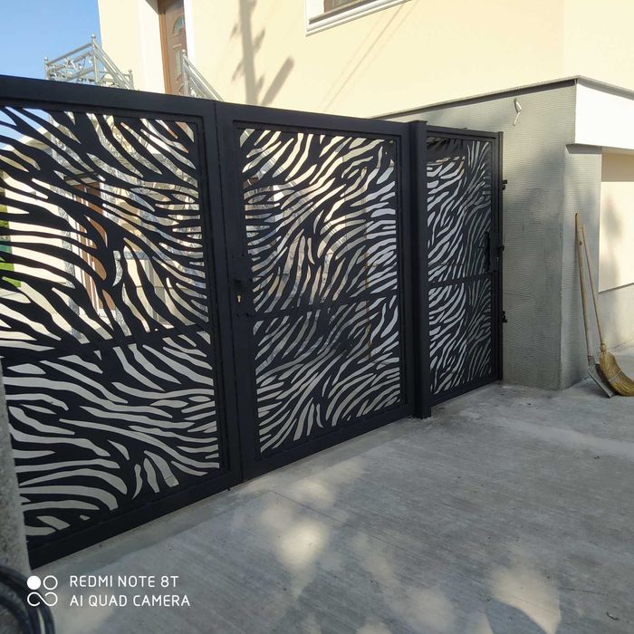 Решетки за врати и огради